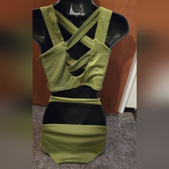 Olive green CUTE cut out swimsuit NEW no tags - Picture 8 of 11